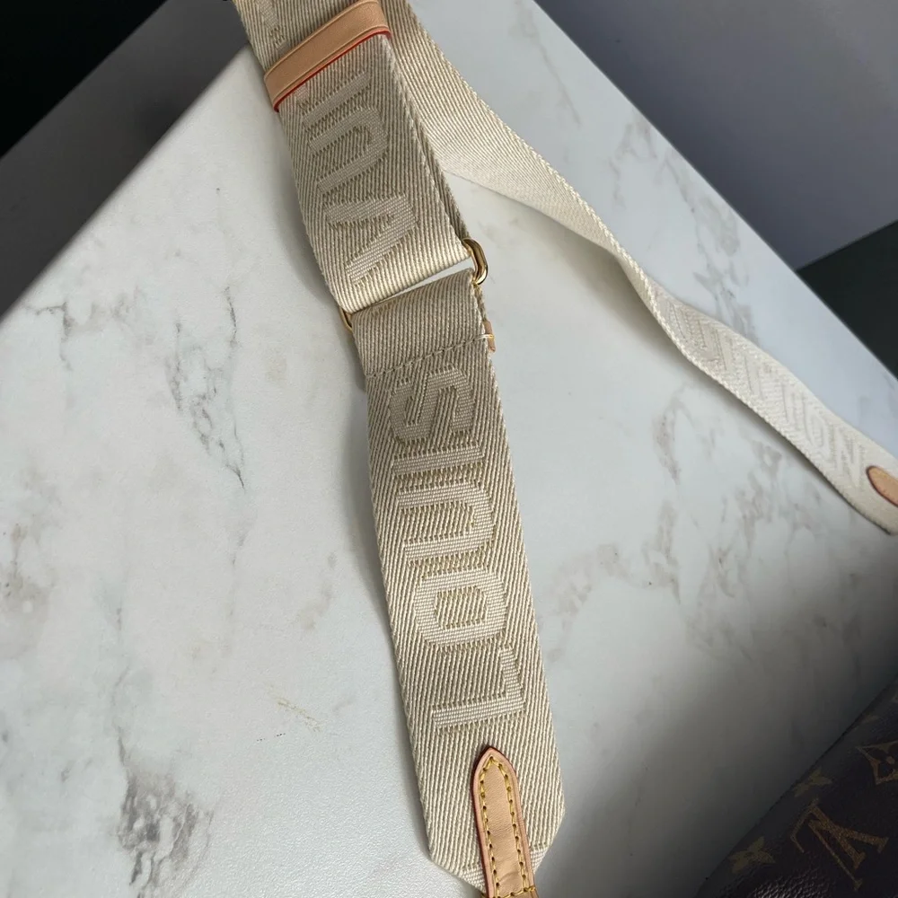 Louis Vuitton Monogram High Rise BumBag - Picture 8 of 14